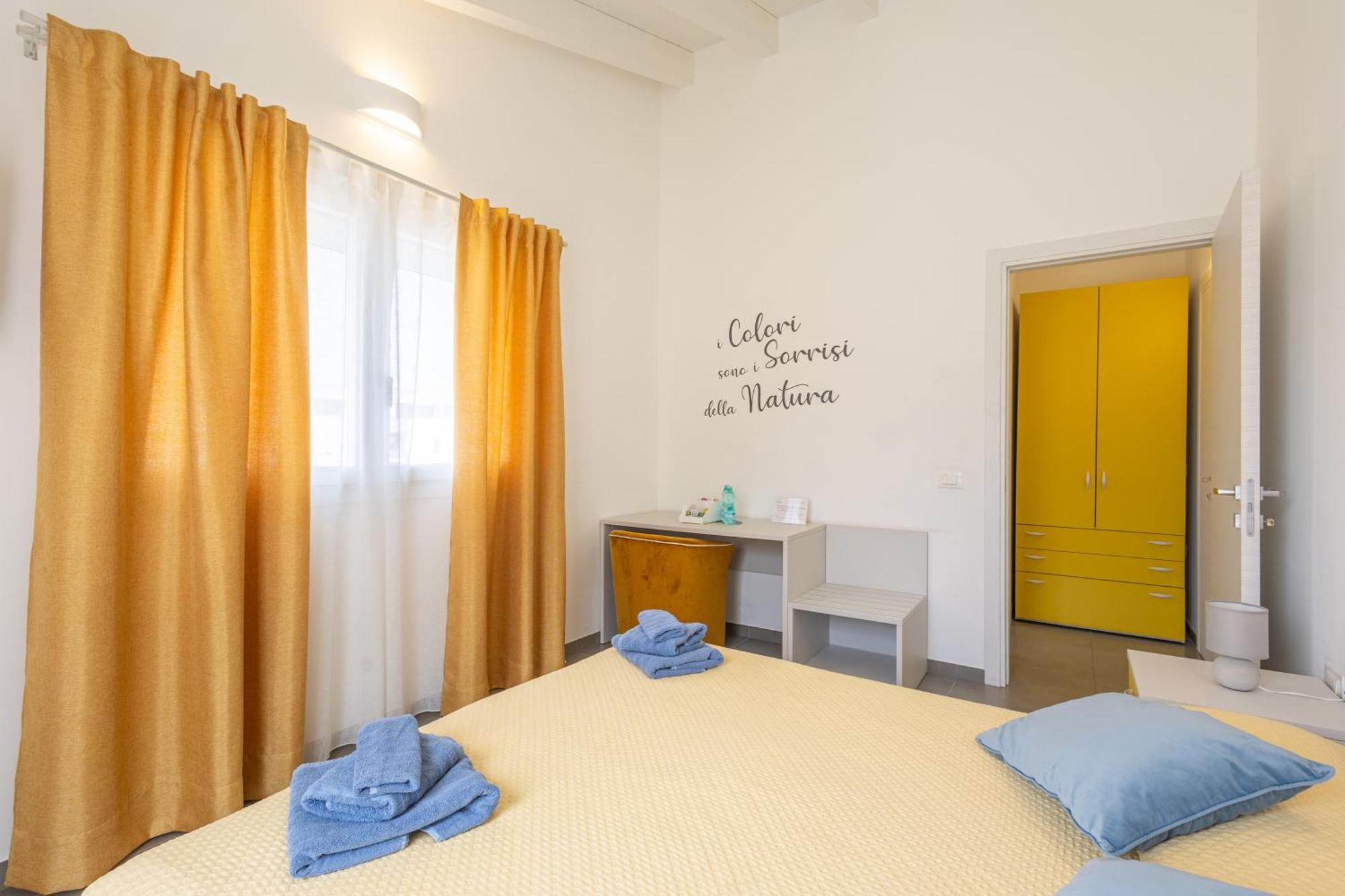 Bcolors Rooms, Selargius Is Corrias Pirri ภายนอก รูปภาพ